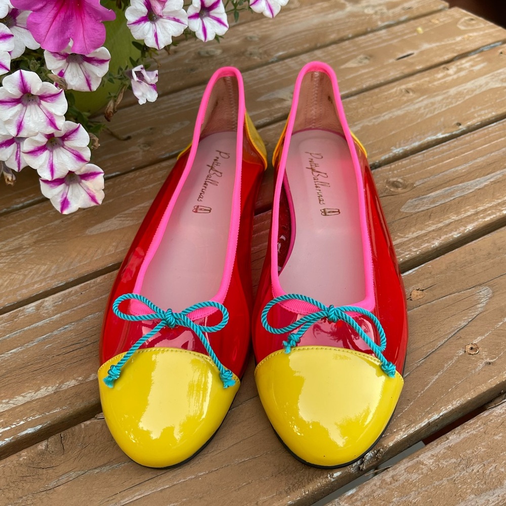 Pretty Ballerinas Ballet Flats